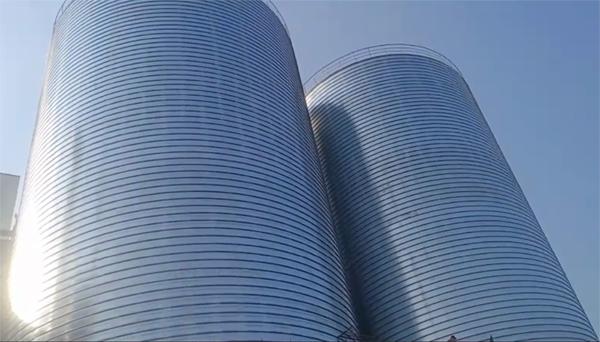 鲅鱼圈2座混凝土高架卷板仓